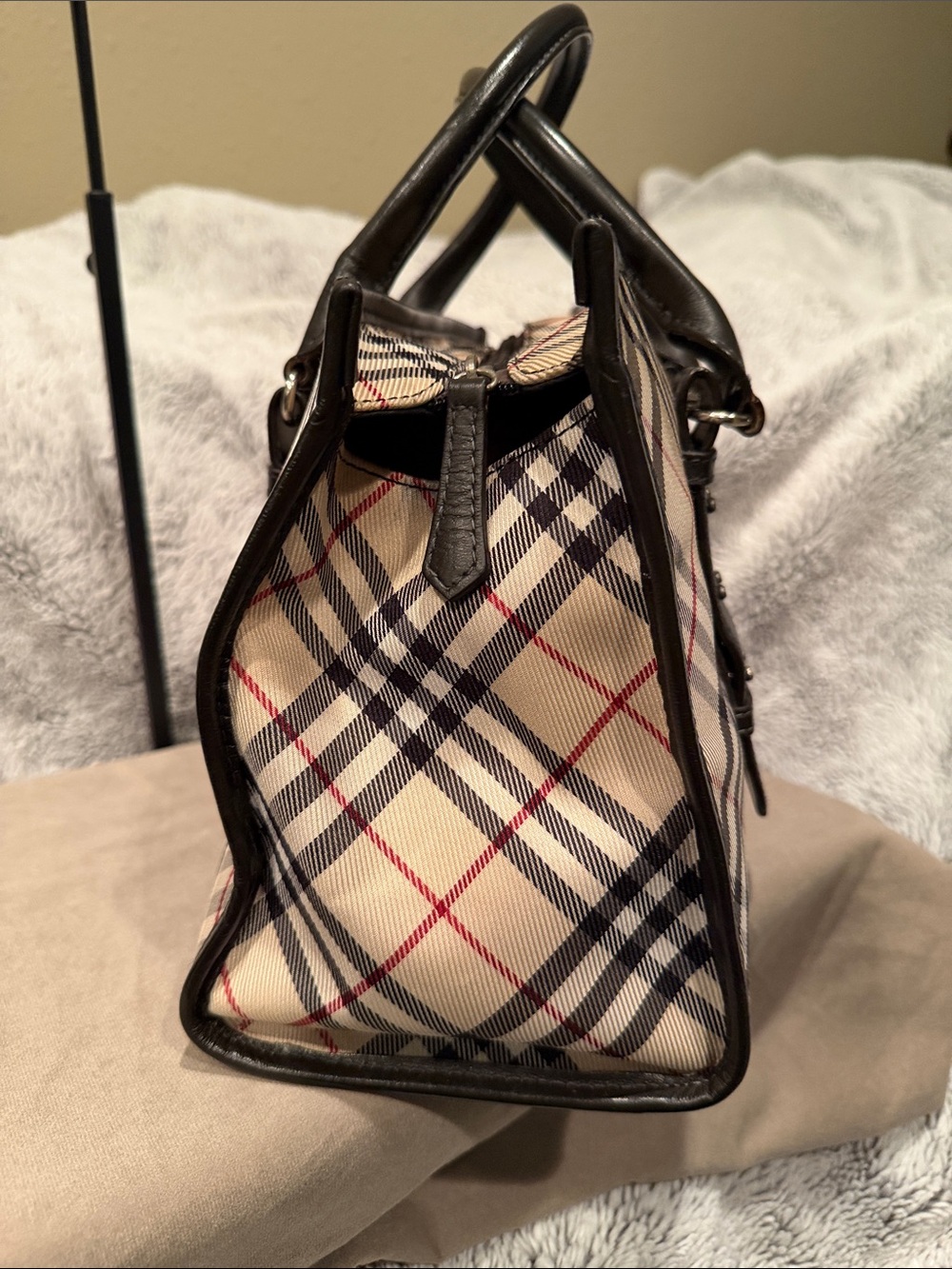 Burberry Blue Label 👜 COA Included - Picture 5 of 14